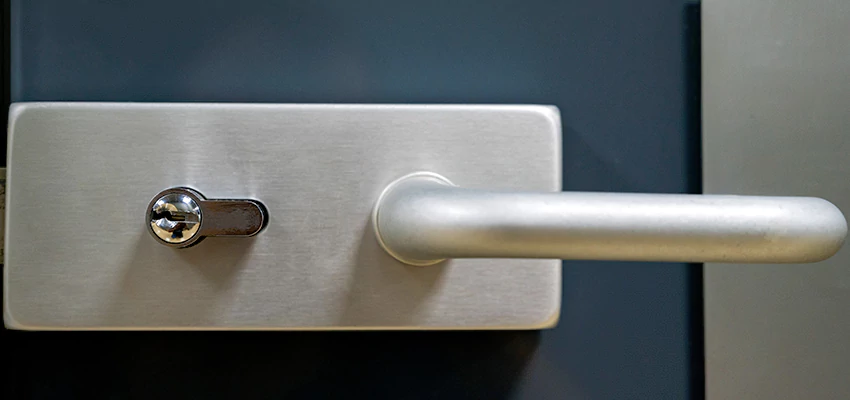 Change Patio Door Locks in Sacramento, California